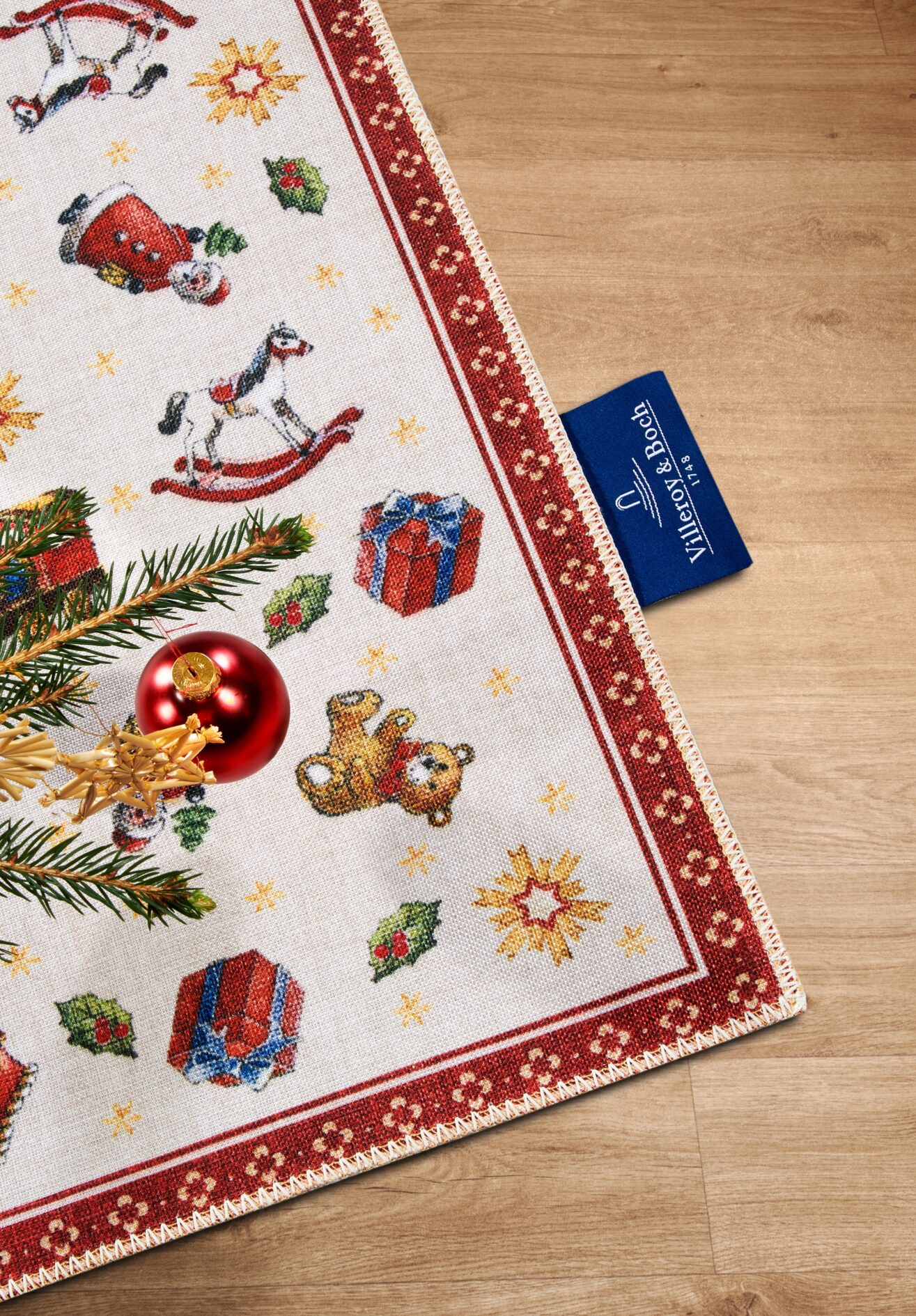 Villeroy & Boch Toy's Delight Design Vloerkleed Nostalgic Rood Meerkleurig