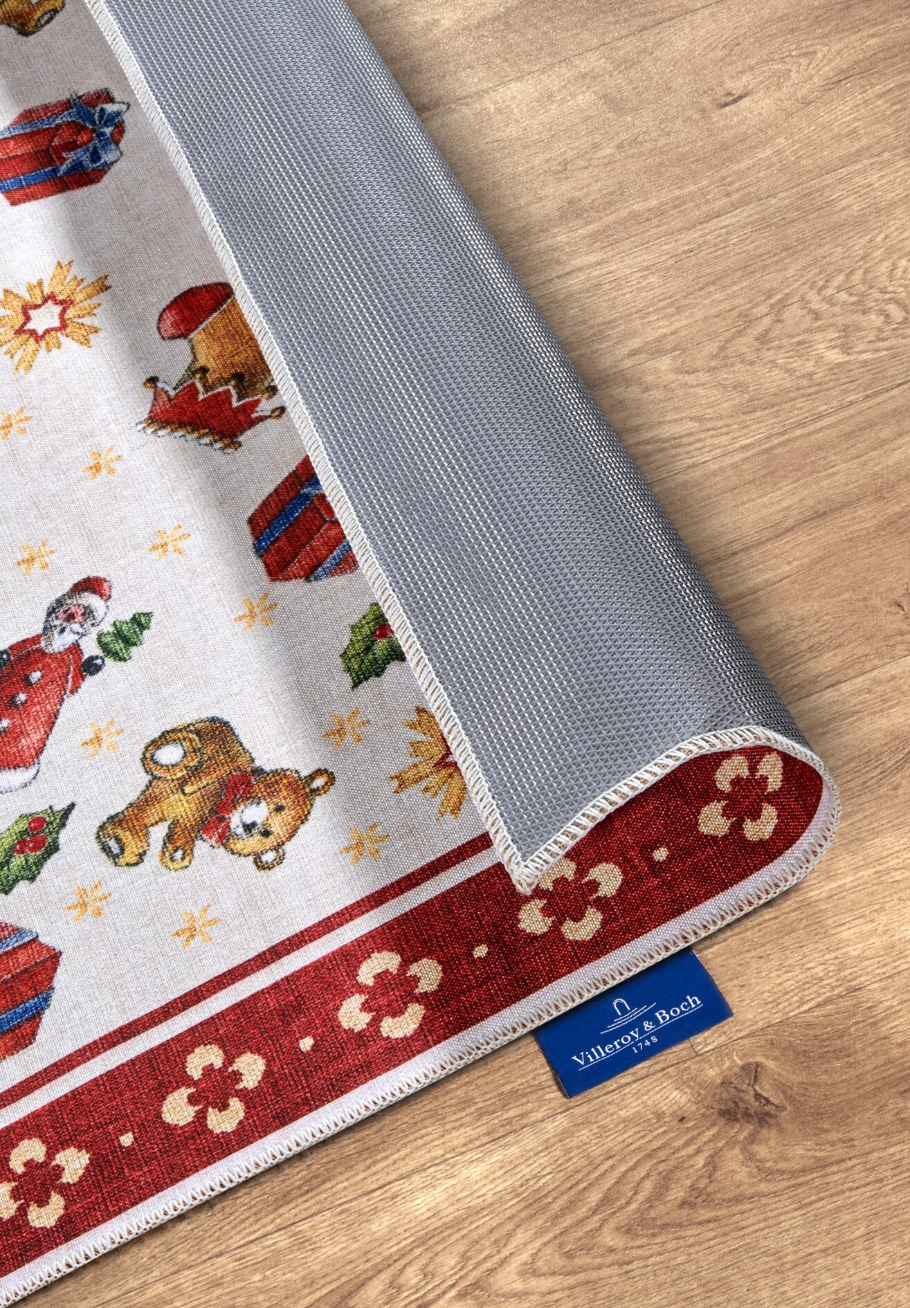 Villeroy & Boch Toy's Delight Design Vloerkleed Nostalgic Rood Meerkleurig