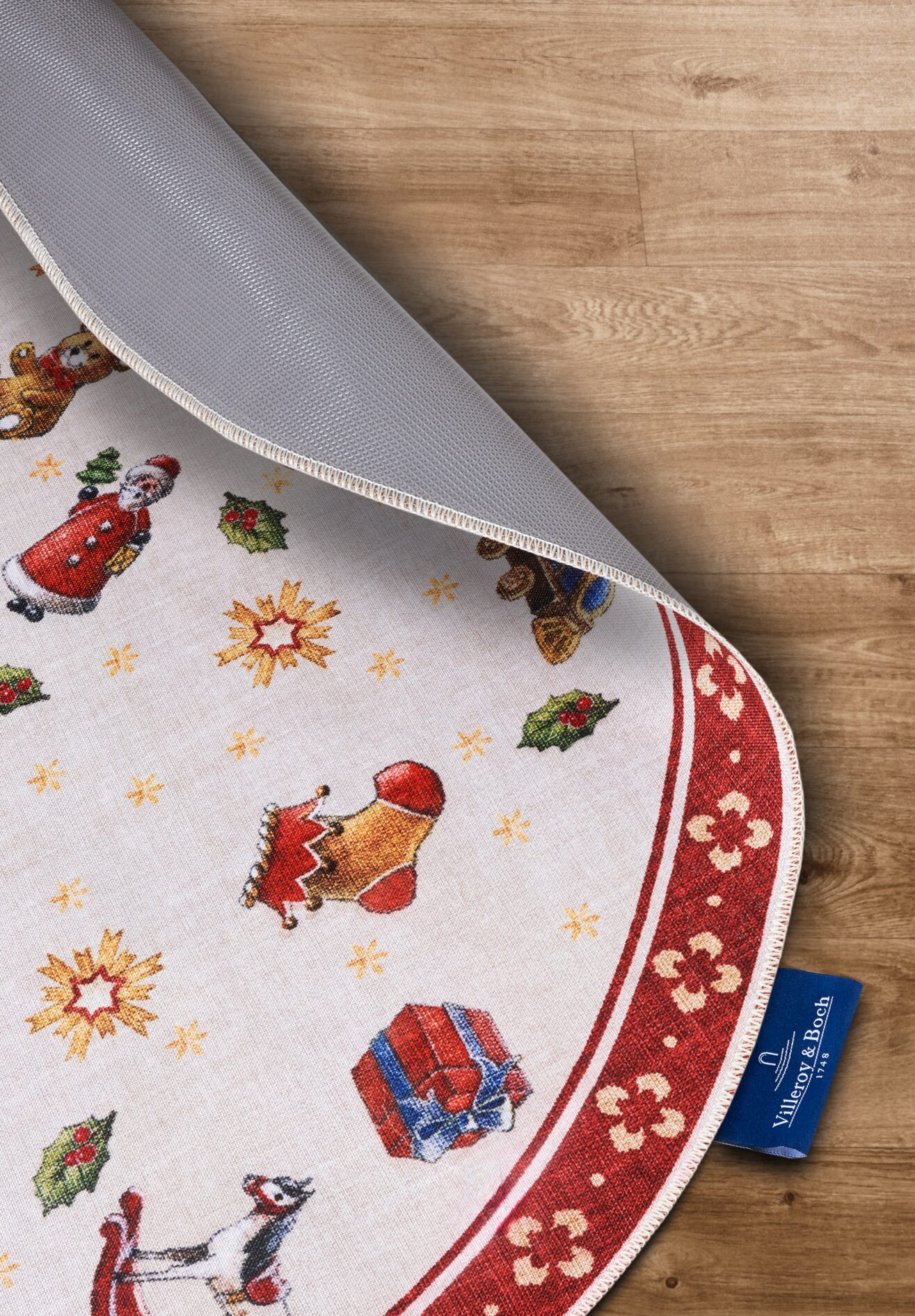 Villeroy & Boch Toy's Delight Design Vloerkleed Nostalgic Rood Meerkleurig